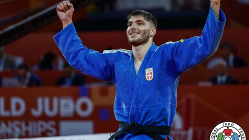 Lazar Ždrale osvojio svoje prvo seniorsko zlato na Evropskom kupu