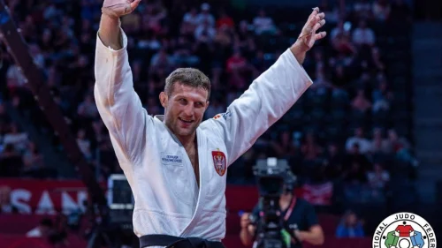 Nemanja Majdov se bori za bronzu na Svjetskom prvenstvu!