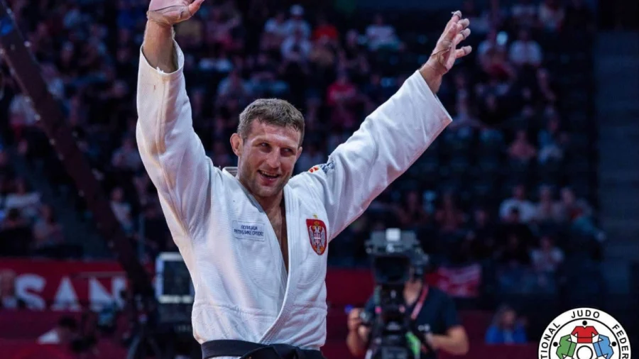 Nemanja Majdov se bori za bronzu na Svjetskom prvenstvu!