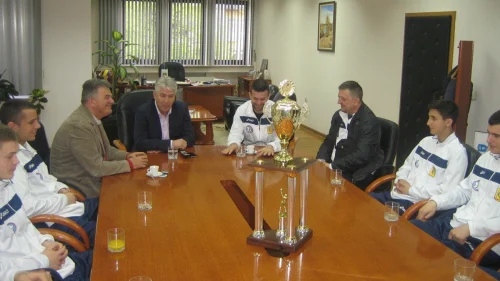 Šampioni iz Modriče kod načelnika Krekića!, Prva liga Republike Srpske