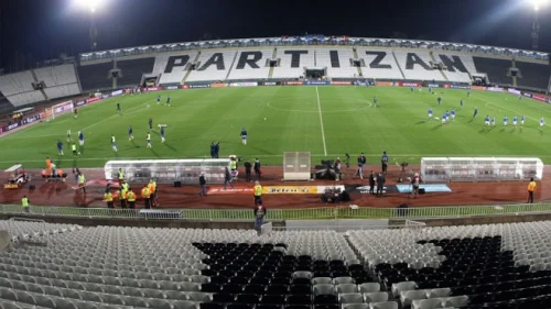 UEFA ''odrala'' Partizan, Superliga Srbije