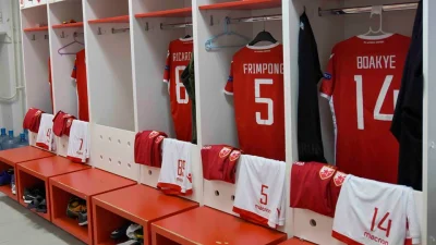 Crvena zvezda - BATE Borisov (Sastavi), Superliga Srbije