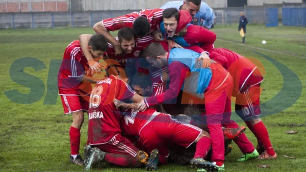 Stgao trijumf u Gradišku, Prva liga Republike Srpske