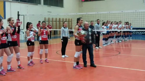 Cvijeće za Anu Gajić, Premijer liga BiH