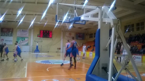 Mladost tone sve dublje i dublje, Prvenstvo BiH