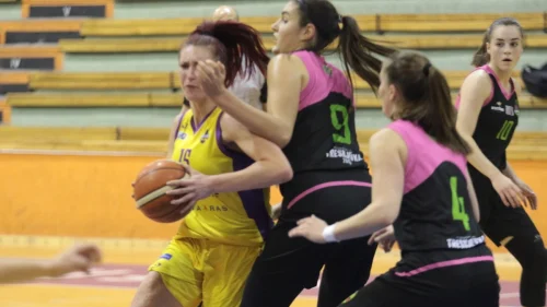 Nikolina Džebo potpisala za Budućnost, Prvenstvo BiH