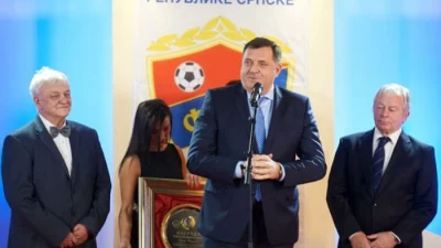 Dodik za reprezentacije Republike Srpske