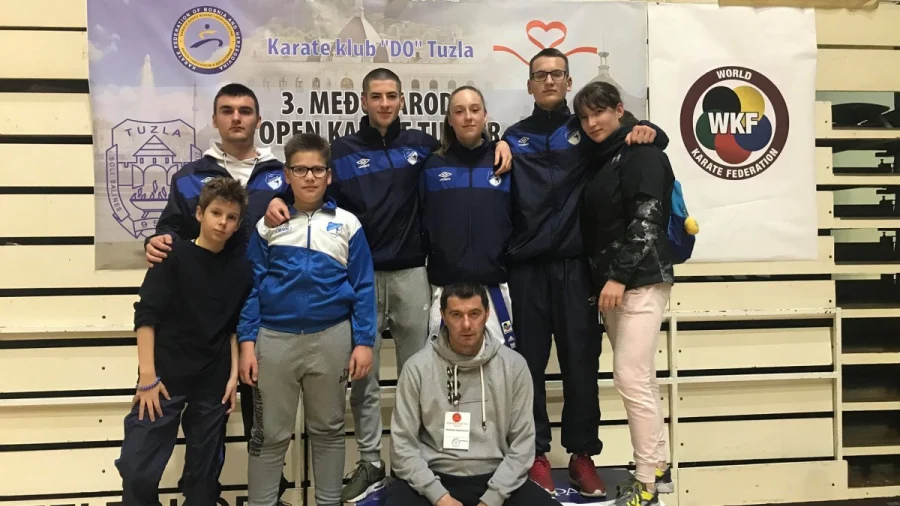 Šest medalja za Slaviju na Valentinovo openu u Tuzli