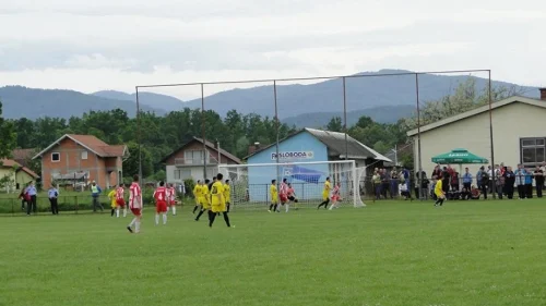 Sikiranti slavili u Podgradcima, Ratar upisao prvi trijumf, Područna liga RS – Gradiška