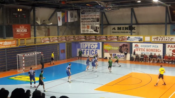 Derventa razbila Kakanj, Premijer liga BiH