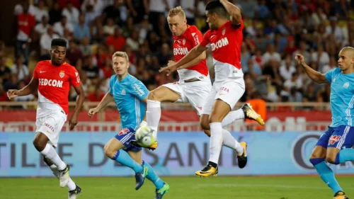 Monaku bježi Liga šampiona, Francuska: Ligue 1
