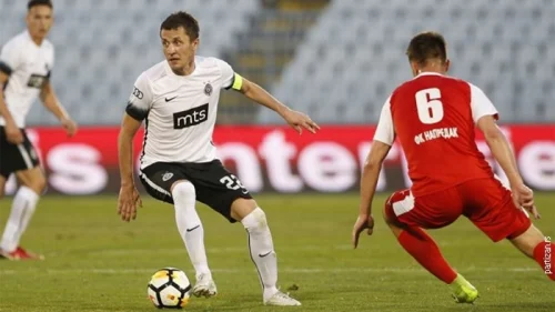 Saša neće u penziju, Superliga Srbije