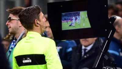 Crveni trg: Infantino, sudije i VAR