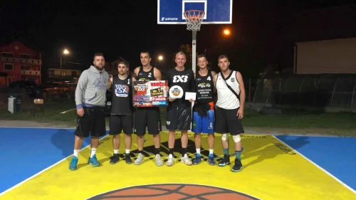 "Ecos Romari" osvojio "Streetball 3x3"u Živinicama