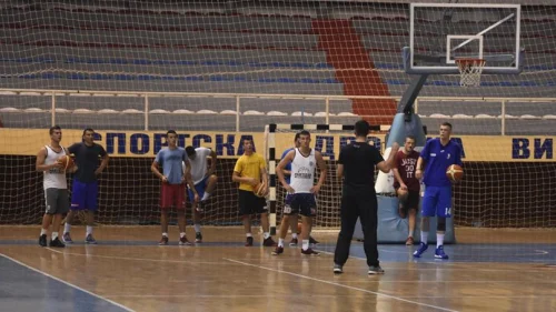 Košarkaši Varde počeli pripreme, Prva liga RS