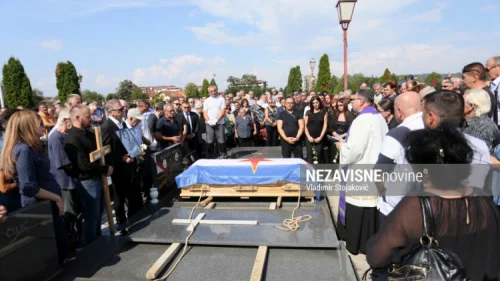 Sahranjen Marijan Baneš