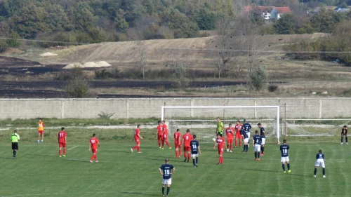 Bratstvu tri komada (video), Druga liga RS – Istok